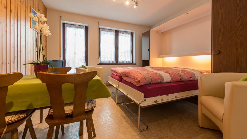 Apartments Orphelja Saas-Grund Extérieur photo