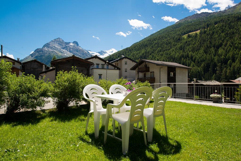 Apartments Orphelja Saas-Grund Extérieur photo